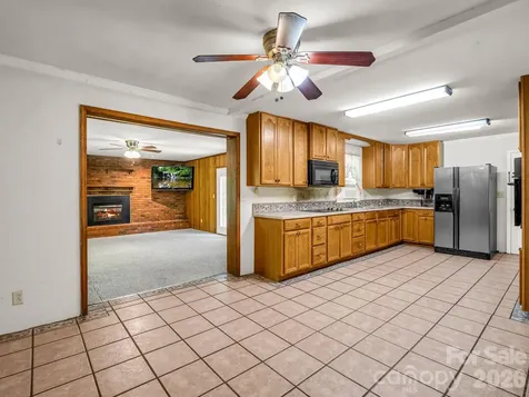 926 Toxaway Court Hendersonville NC 28791