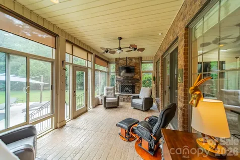 215 Blue River Road Lake Wylie SC 29710