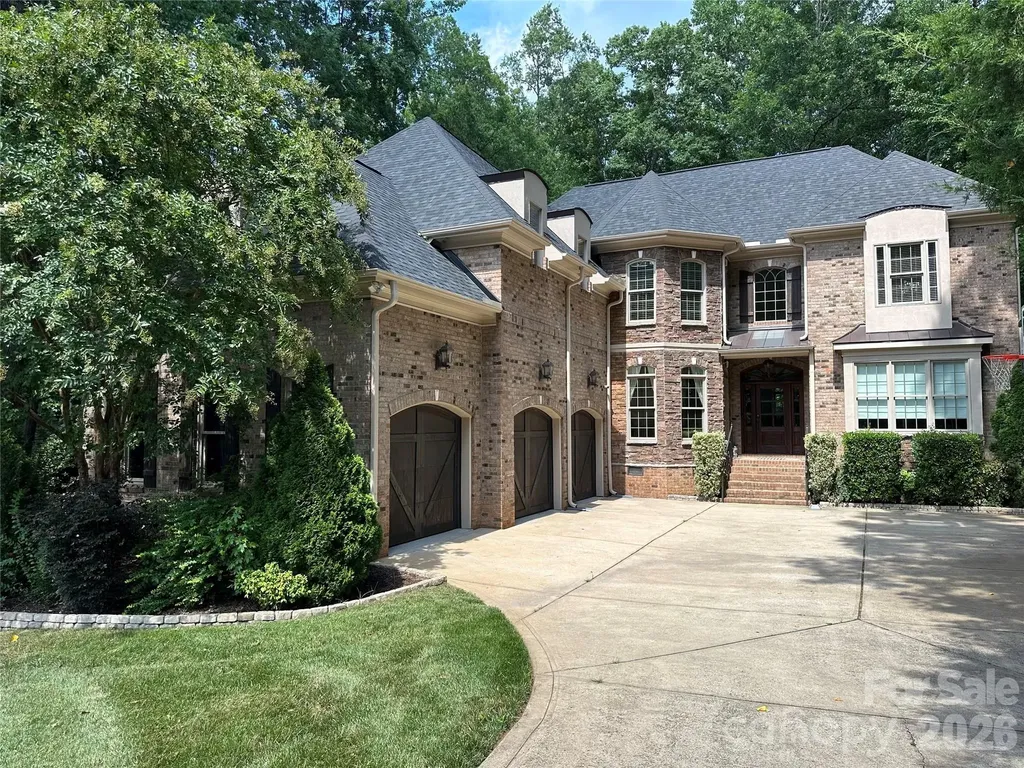 3030 Ashford Glen Drive Matthews NC 28104