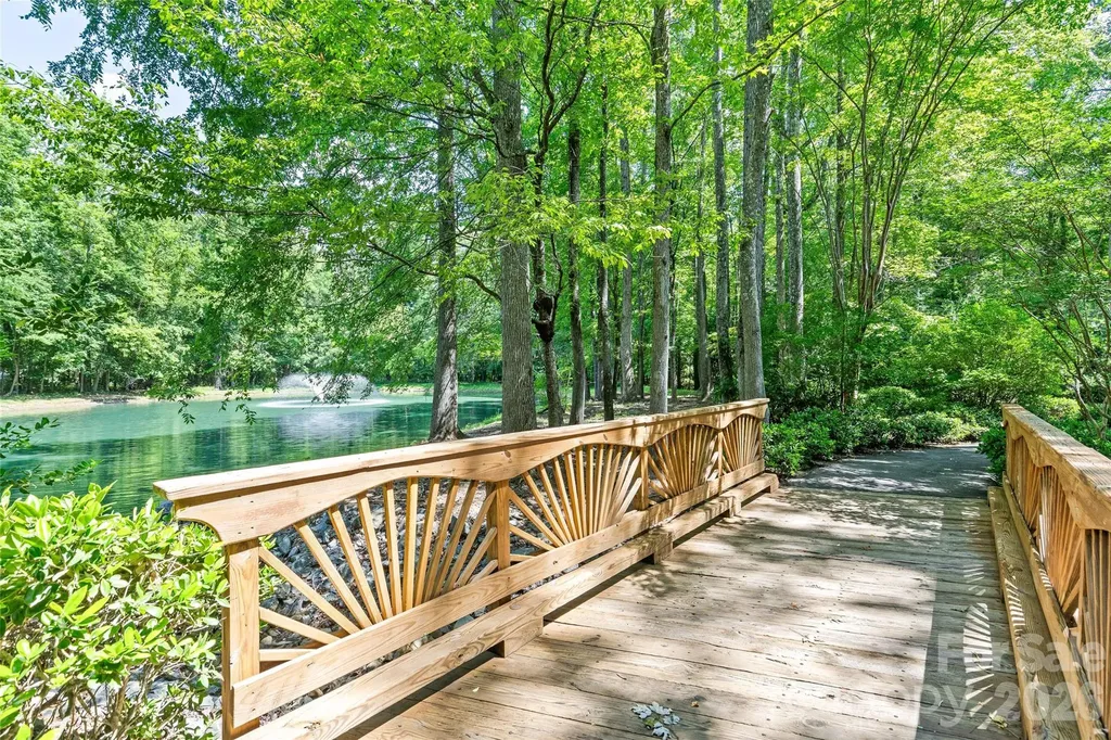 3030 Ashford Glen Drive Matthews NC 28104