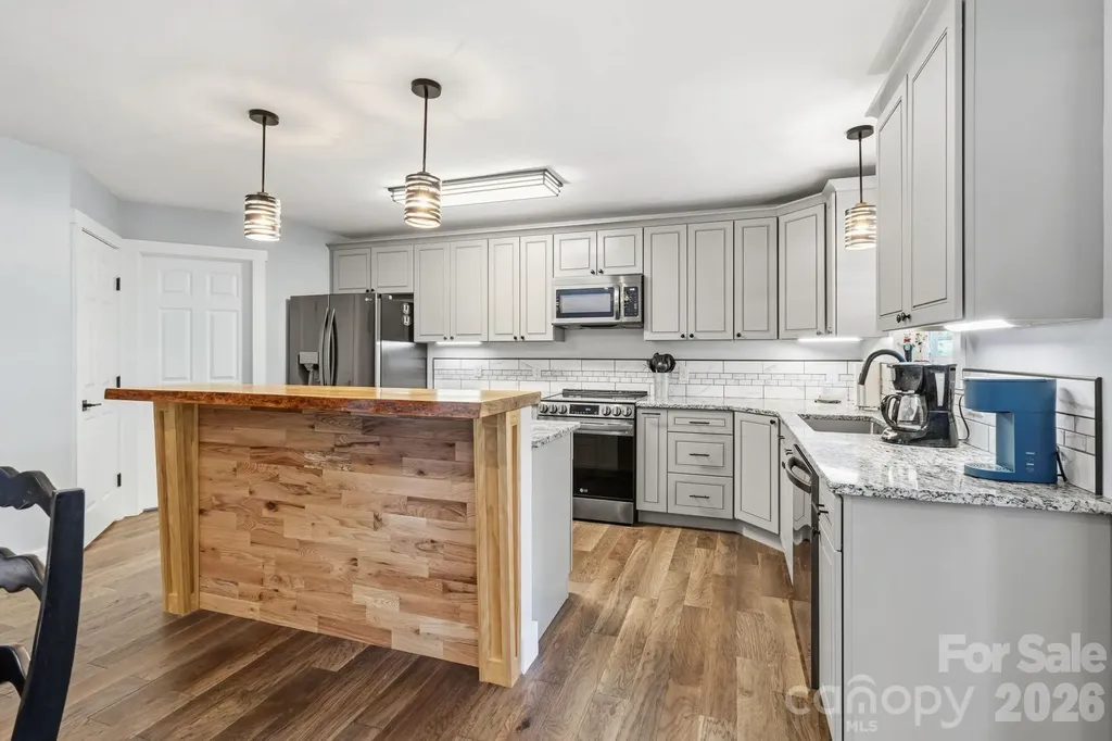 34 Aster Ridge Drive Waynesville NC 28786