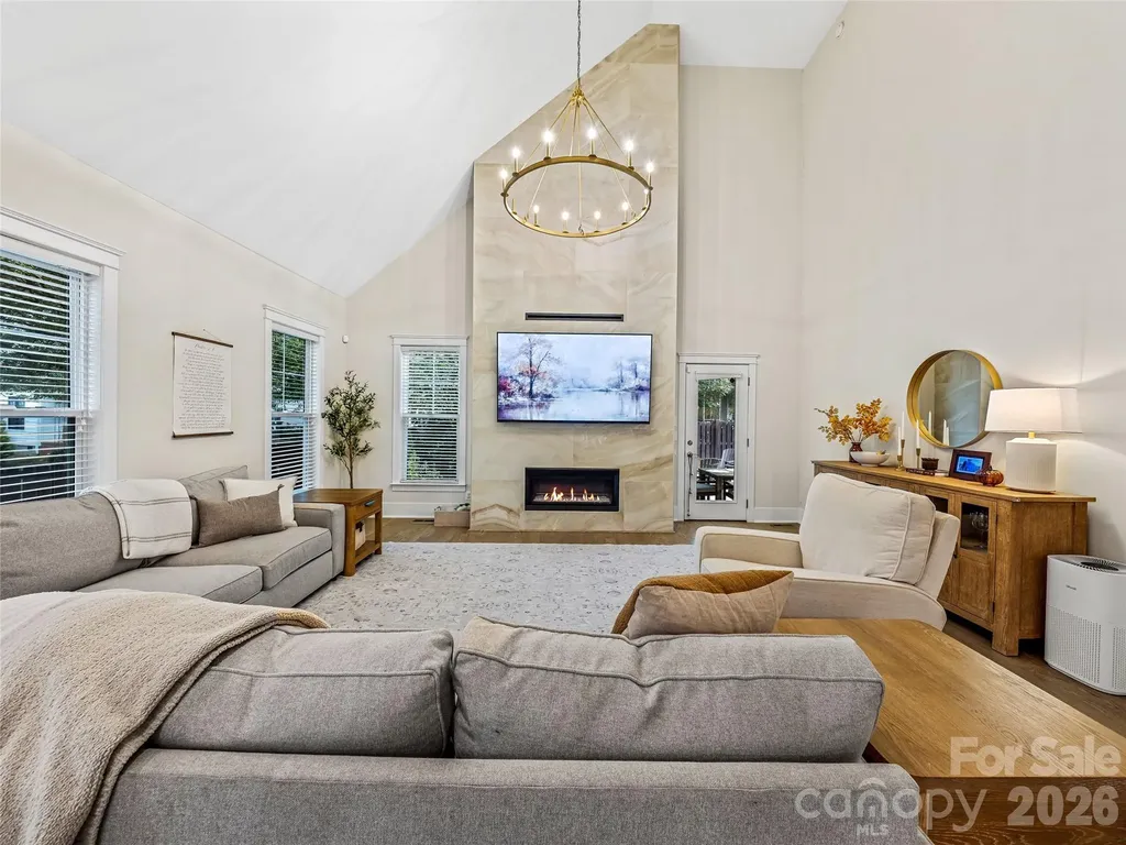 1513 Kentmere Lane Asheville NC 28803