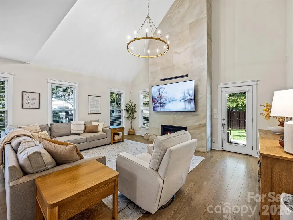 1513 Kentmere Lane Asheville NC 28803