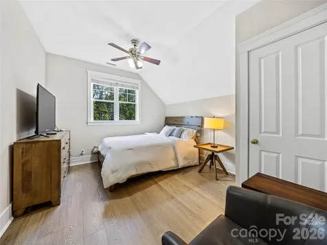 1513 Kentmere Lane Asheville NC 28803