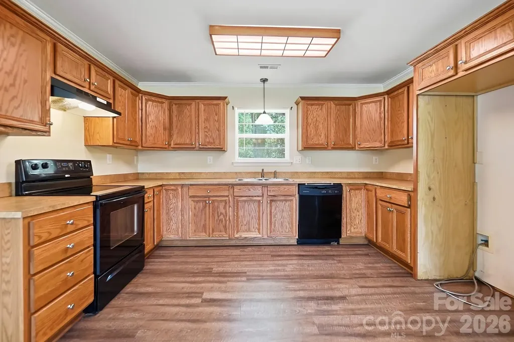 247 Troutman Avenue Mooresville NC 28115