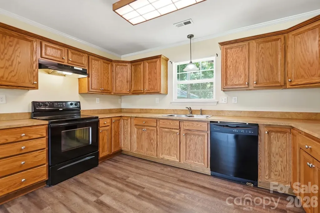 247 Troutman Avenue Mooresville NC 28115