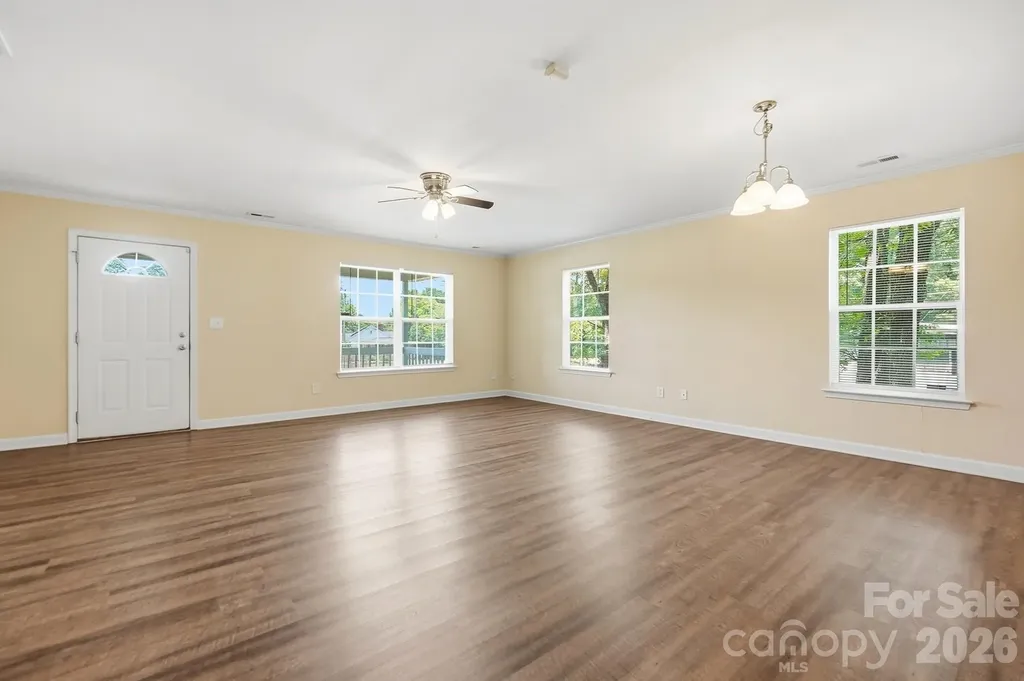 247 Troutman Avenue Mooresville NC 28115
