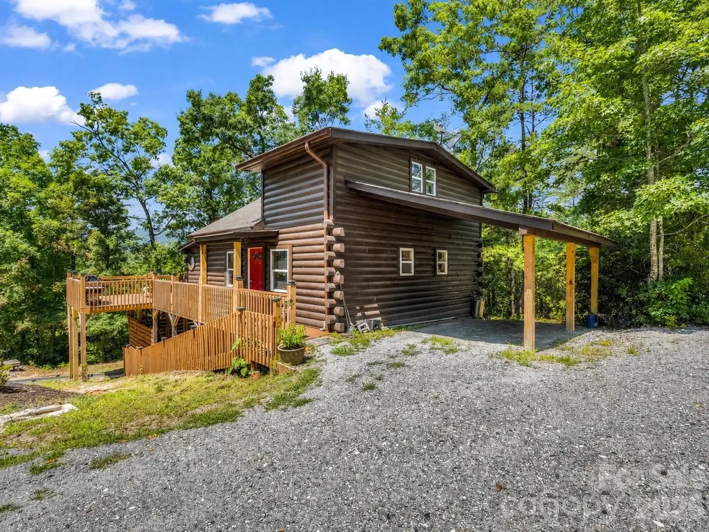 180 Mountain Ridge Drive Lake Lure NC 28746