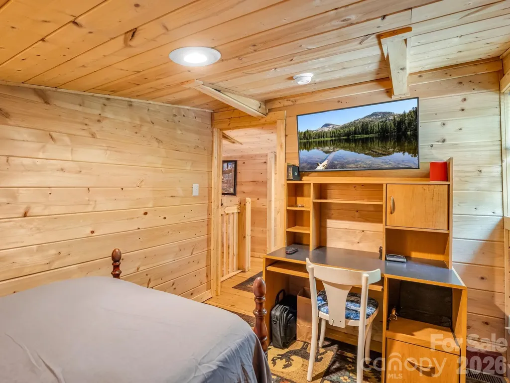 180 Mountain Ridge Drive Lake Lure NC 28746