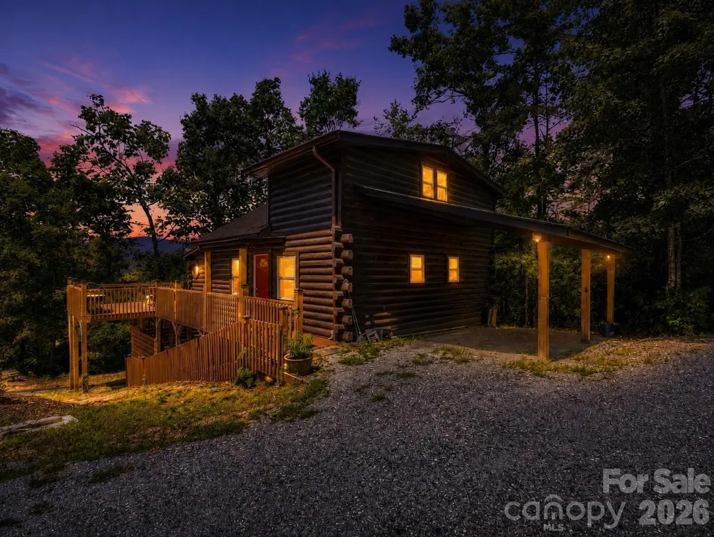 180 Mountain Ridge Drive Lake Lure NC 28746