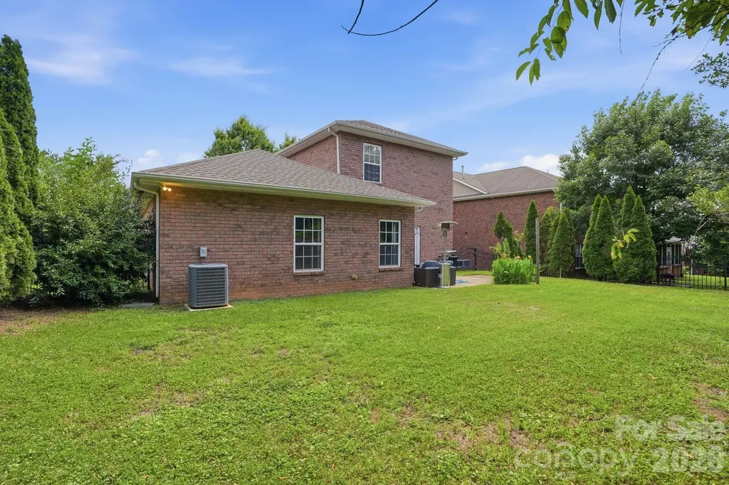 2509 Glyncastle Way Gastonia NC 28056