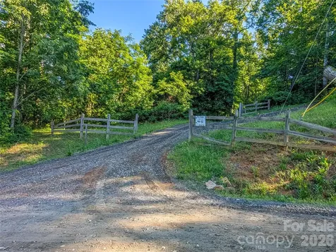 000 Amber Ranches Bakersville NC 28705