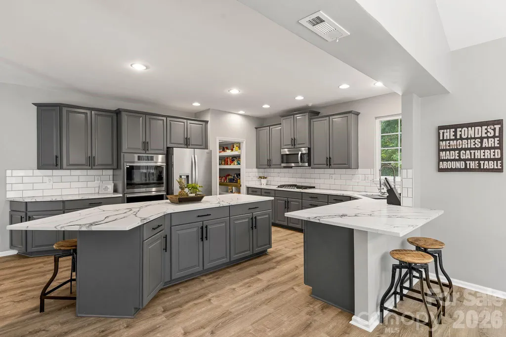 1840 Sapona Court Denver NC 28037