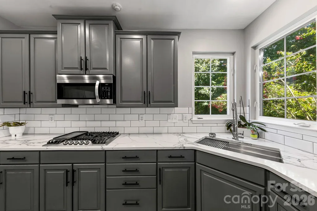 1840 Sapona Court Denver NC 28037