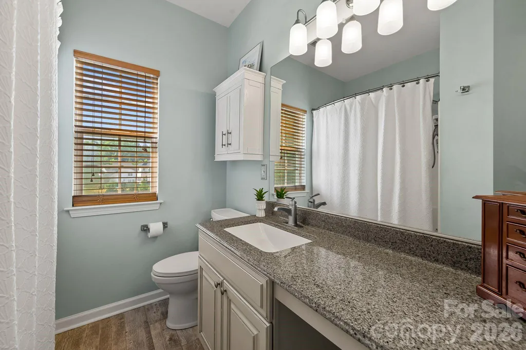 1840 Sapona Court Denver NC 28037