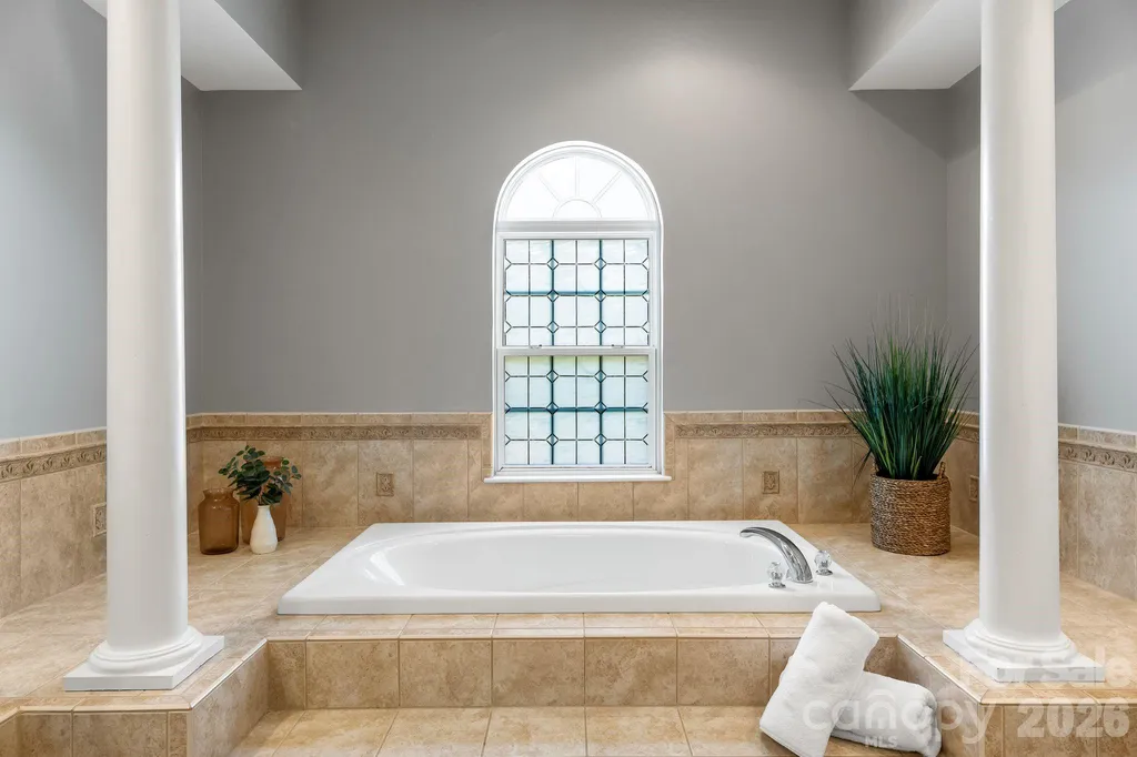 1840 Sapona Court Denver NC 28037