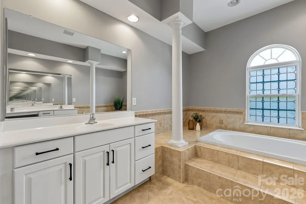 1840 Sapona Court Denver NC 28037