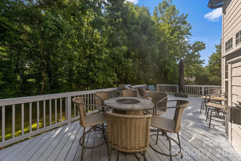 1840 Sapona Court Denver NC 28037