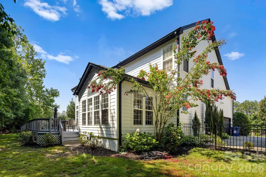 1840 Sapona Court Denver NC 28037