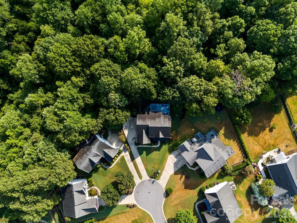 1840 Sapona Court Denver NC 28037