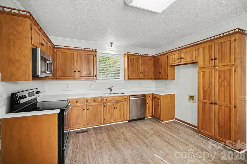 304 Julia Drive Lincolnton NC 28092