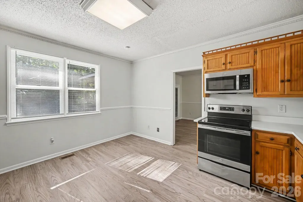 304 Julia Drive Lincolnton NC 28092