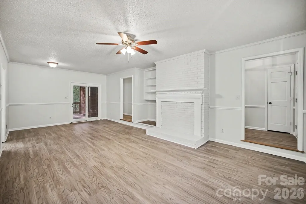 304 Julia Drive Lincolnton NC 28092