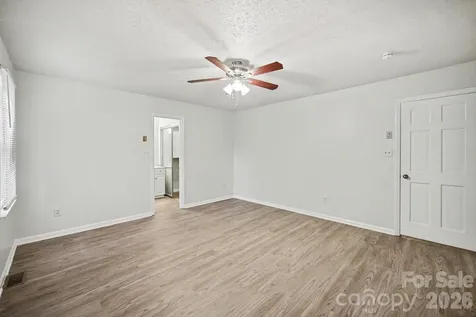 304 Julia Drive Lincolnton NC 28092