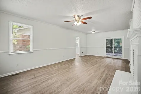 304 Julia Drive Lincolnton NC 28092