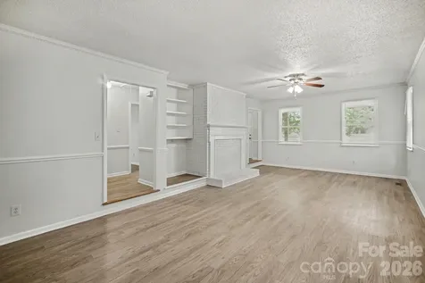 304 Julia Drive Lincolnton NC 28092