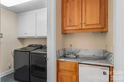 1778 Cedar Drive Lenoir NC 28645