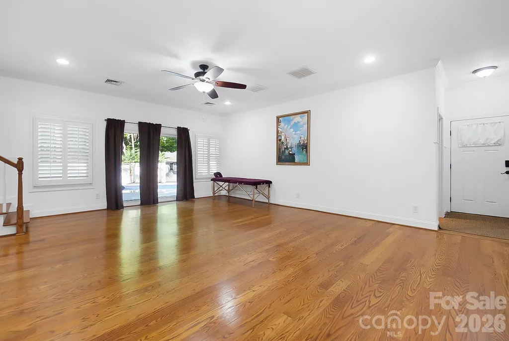 432 Raintree Drive Matthews NC 28104