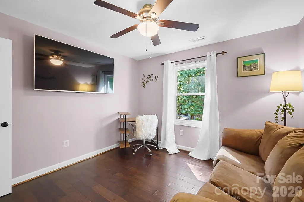 432 Raintree Drive Matthews NC 28104