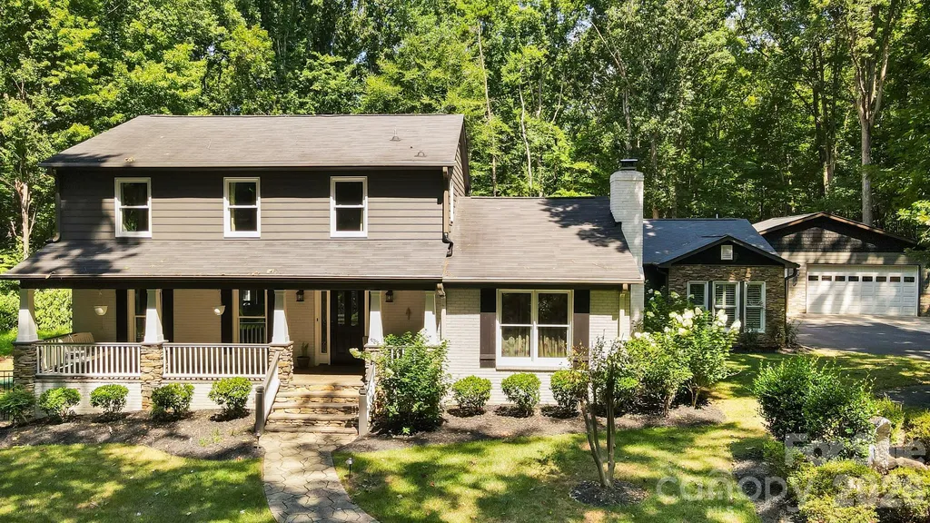432 Raintree Drive Matthews NC 28104