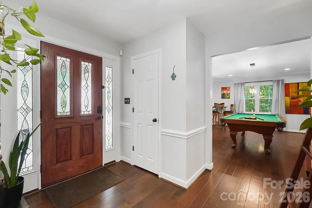 432 Raintree Drive Matthews NC 28104