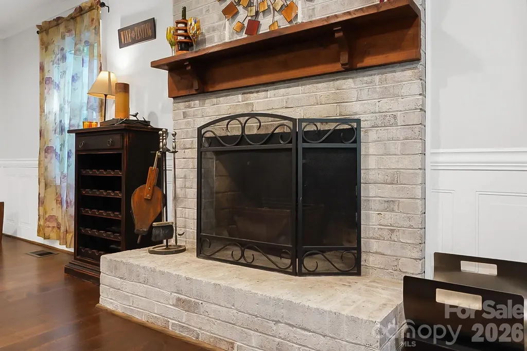 432 Raintree Drive Matthews NC 28104
