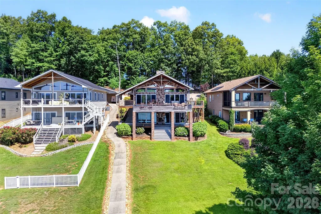 831 Lake Club Drive Nebo NC 28761