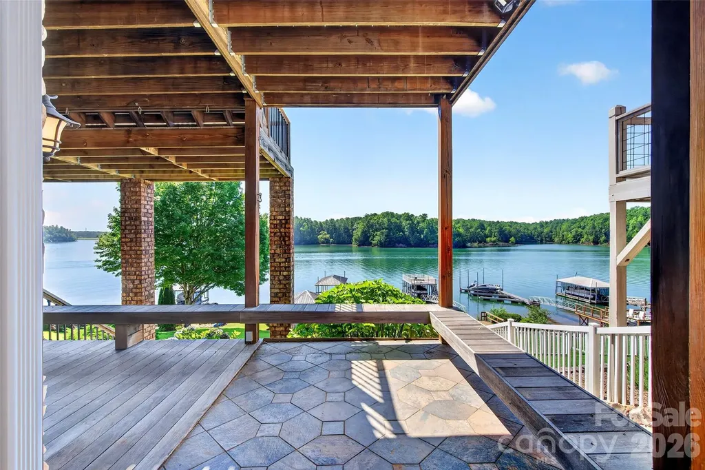 831 Lake Club Drive Nebo NC 28761