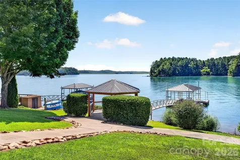 831 Lake Club Drive Nebo NC 28761