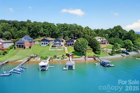 831 Lake Club Drive Nebo NC 28761