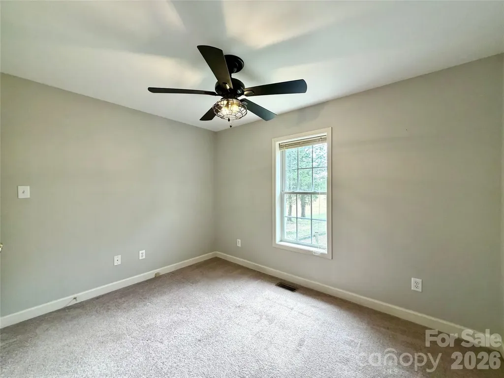 1027 Tabor Road Olin NC 28660