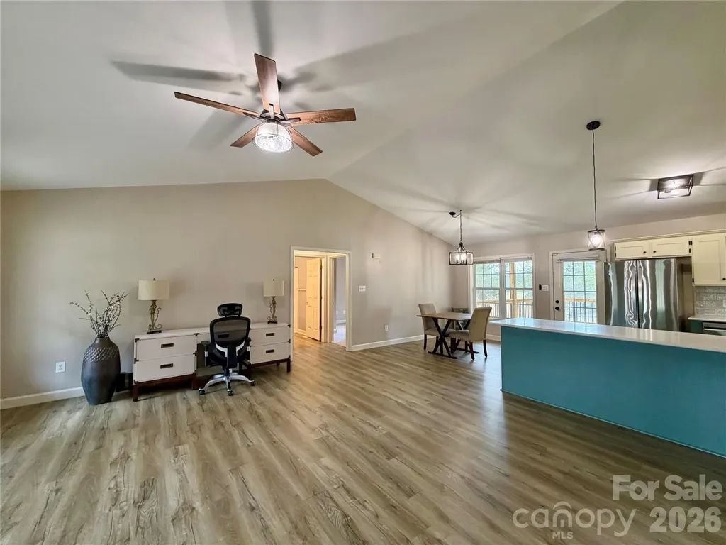 1027 Tabor Road Olin NC 28660