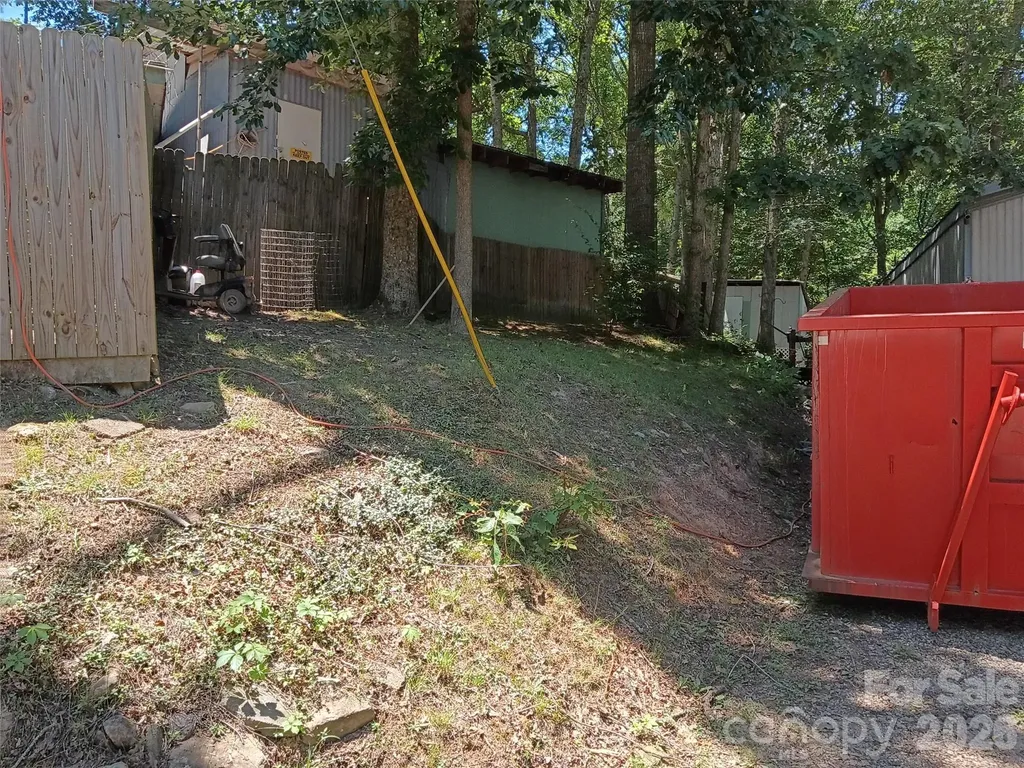 2 Jasmine Park Place Candler NC 28715
