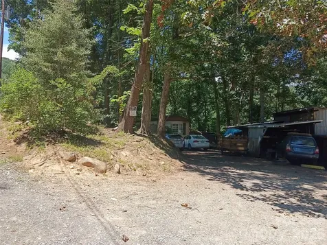 2 Jasmine Park Place Candler NC 28715