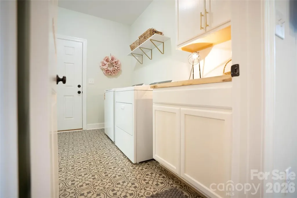 2399 Blackburn Bridge Road Maiden NC 28650