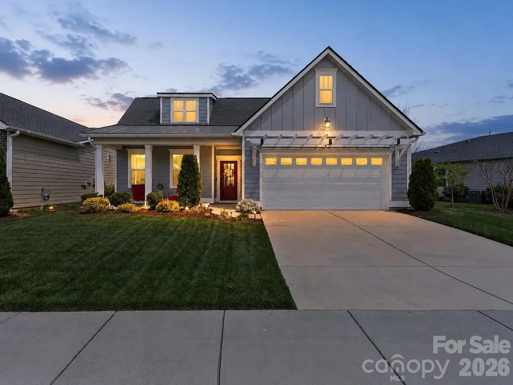 445 Bowline Drive Denver NC 28037