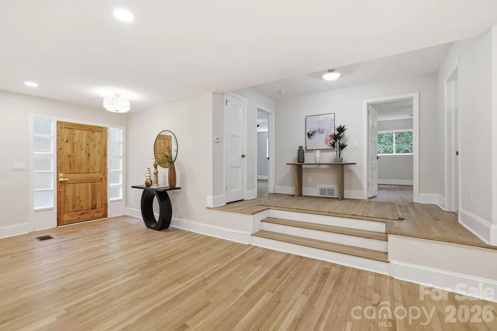 5515 Doncaster Drive Charlotte NC 28211