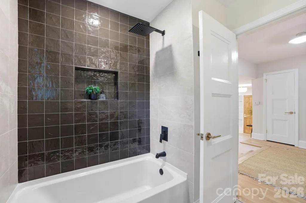 5515 Doncaster Drive Charlotte NC 28211