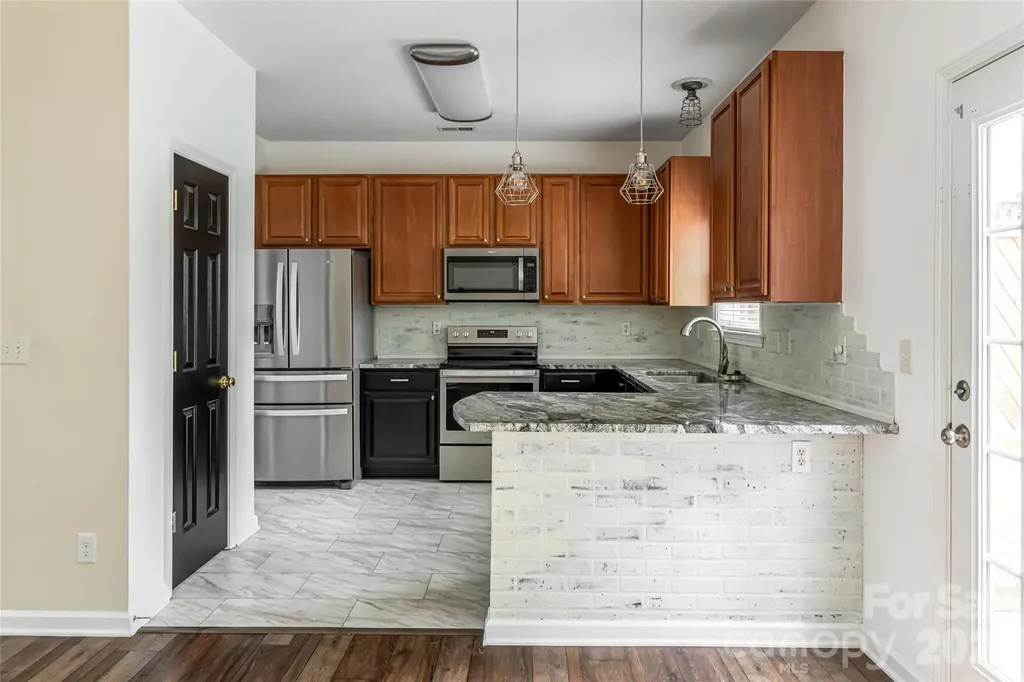 89 Woodfern Road Fletcher NC 28732