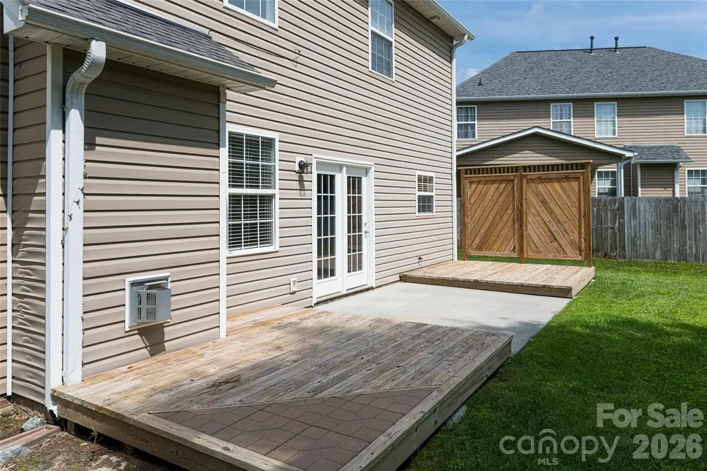 89 Woodfern Road Fletcher NC 28732
